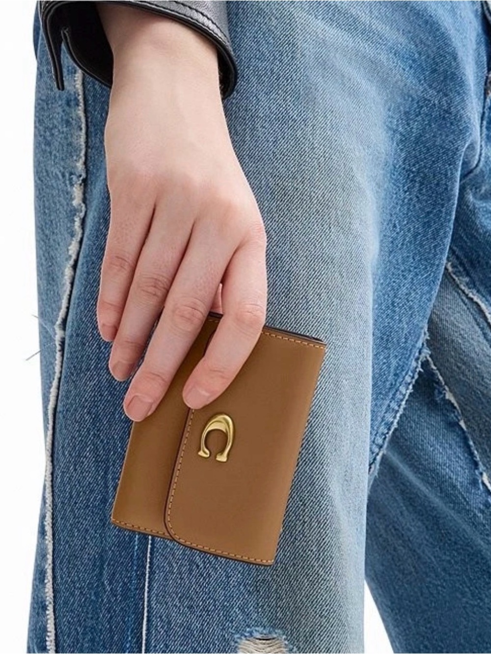 NWT Coach Leather Essential Card Holder Bifold Wallet Detachable Card Case-Brown